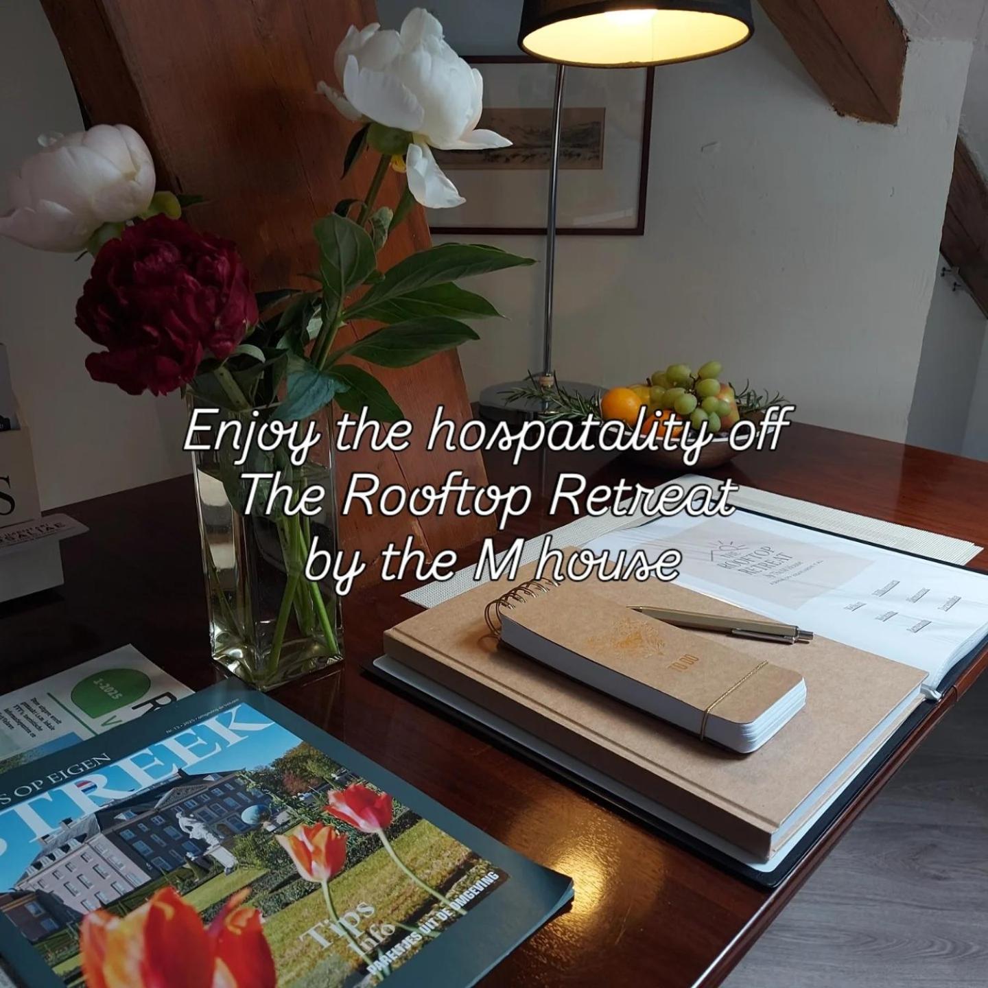 Bed & Breakfast The Rooftop Retreat - By The M House *